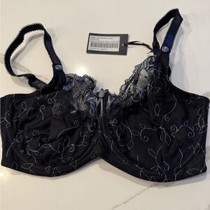 Imogen Rose Embroidered Elegant Black Lace Bra
34FF(uk) 34H(us)
